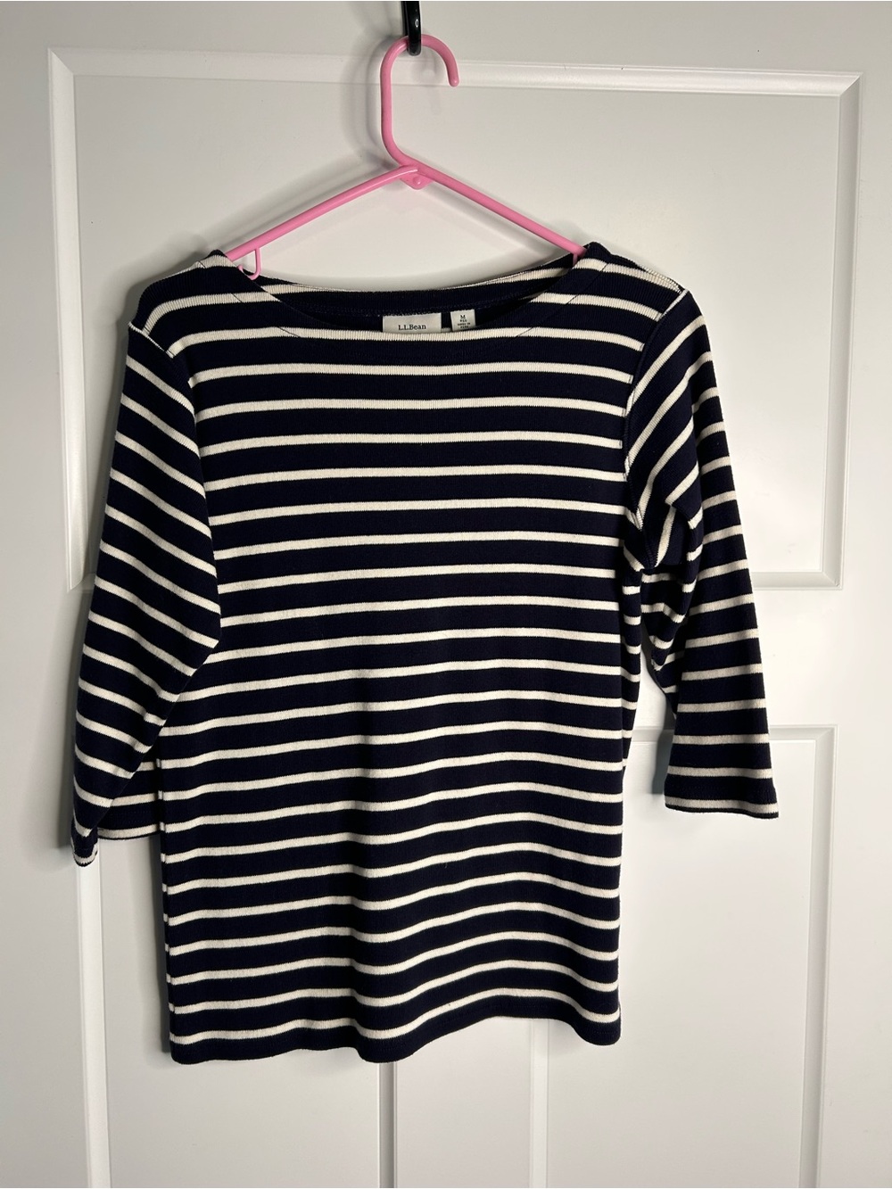 L.L. Bean Women’s Medium 3/4 Sleeve Navy White Striped Top Nautical Preppy 3106